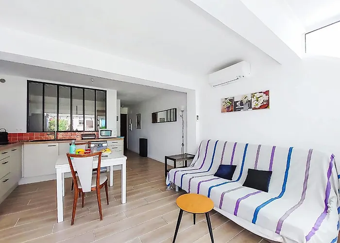 L'etoile De La By Interhome Saint-Cyr-sur-Mer